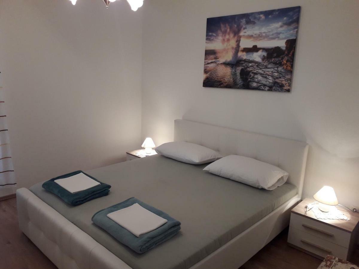 Apartman Helena Senj  Ngoại thất bức ảnh